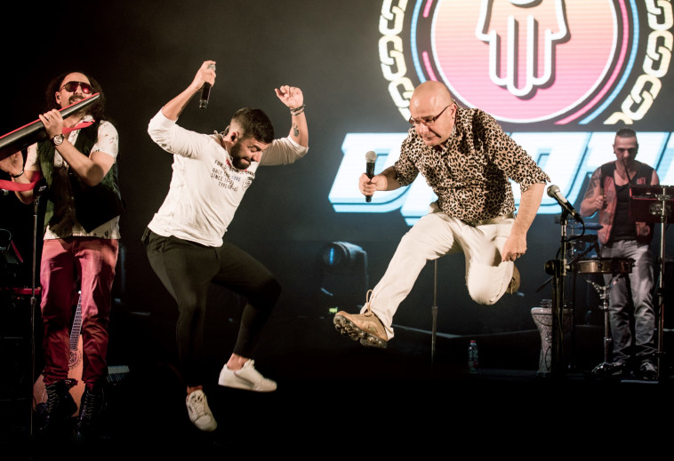 טיפקס מארחים את אליעד