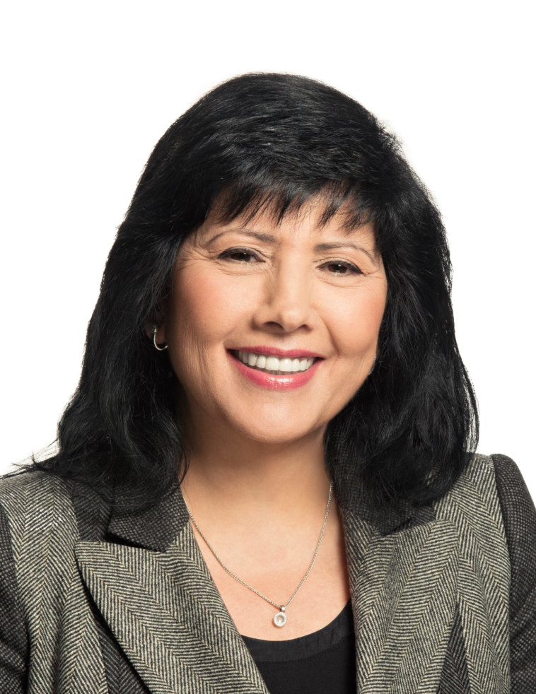 ד''ר אסתר לוצאטו