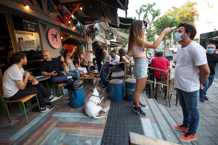 רוב הציבור ממלא אחר ההנחיות.