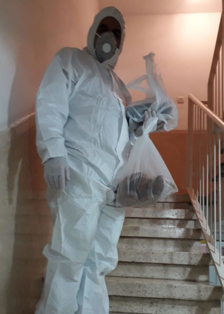 חלוקת מזון לנזקקים