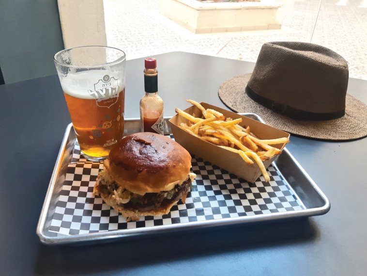 ''המבורגר בלוויתן''