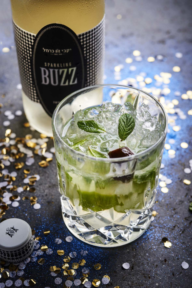 קוקטייל על בסיס כרמל Buzz