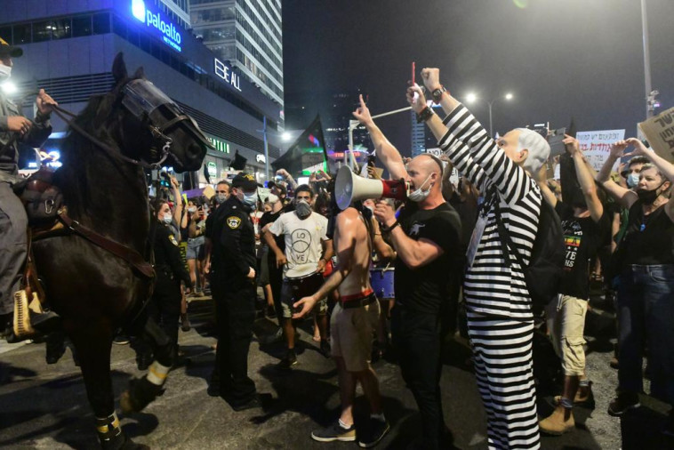 ההפגנה בתל אביב. צילום: אבשלום ששוני