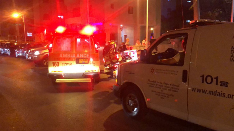 אמבולנס מד''א 