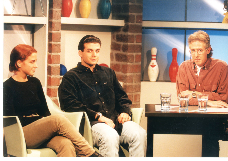 גידי גוב ב''לילה גוב'' עם נכדיו של יצחק רבין