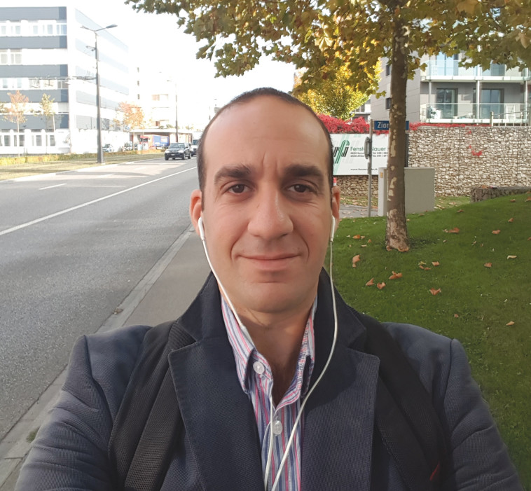 אביעד כהן, יועץ זום