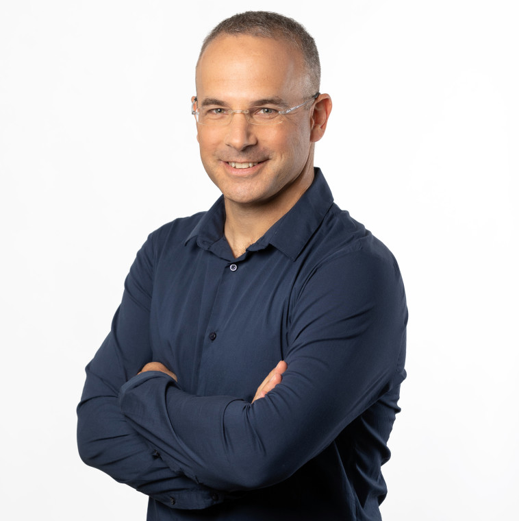 ניב נחליאלי-מוביל מסלול ההתמחות בספורט בשילוב עם תואר שני במנהל עסקים