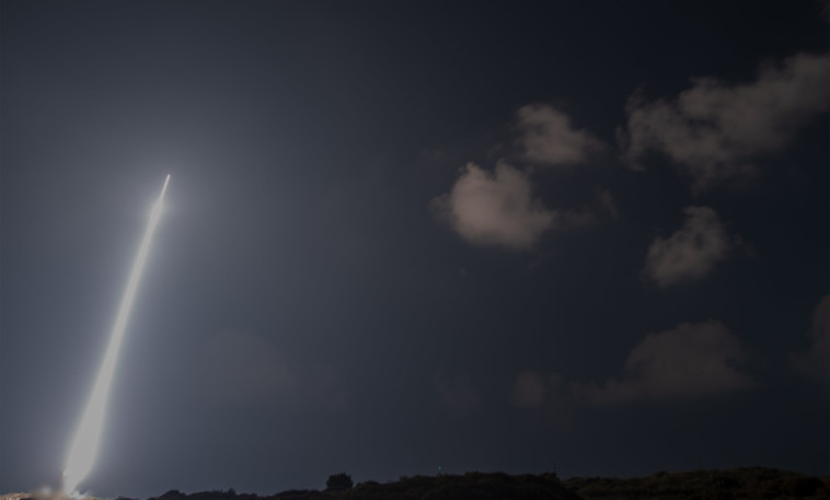 הניסוי במערכת ''חץ 2''