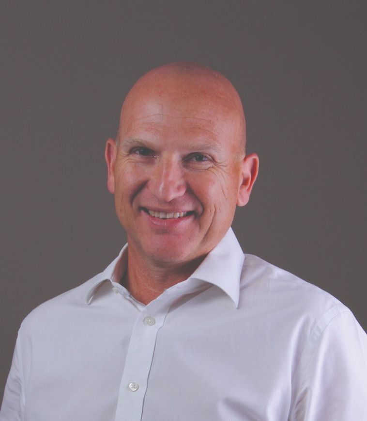 רונן אהרון, מנכ''ל ABB