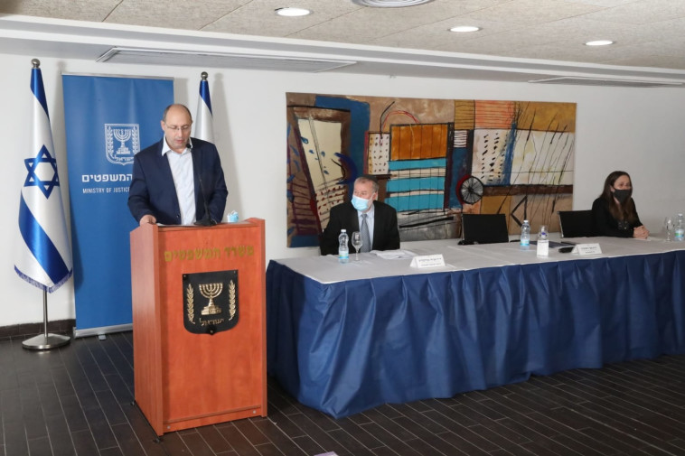 שר המשפטים אבי ניסנקורן מציג את הרפורמה במח''ש
