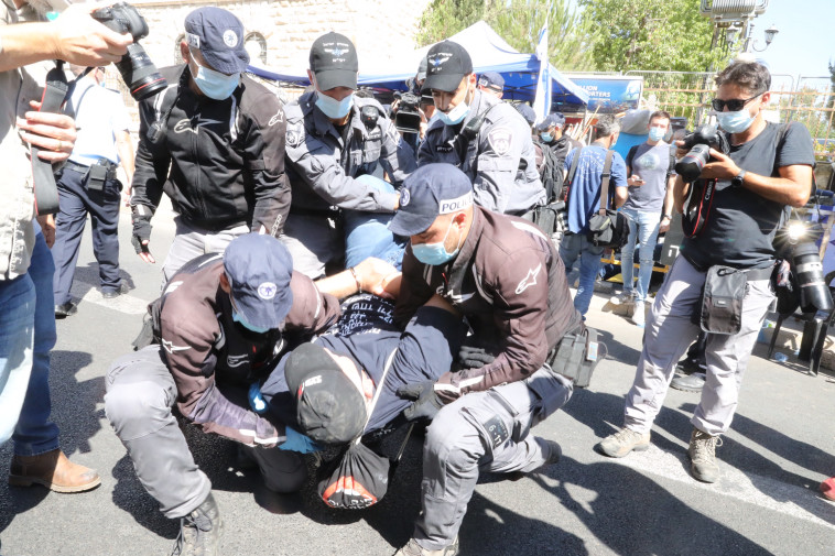 הפינויים בבלפור