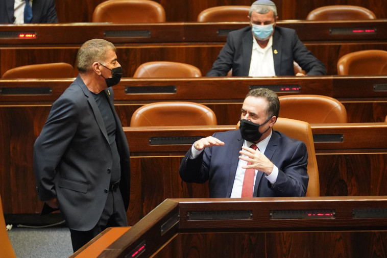 ישראל כ''ץ, גבי אשכנזי