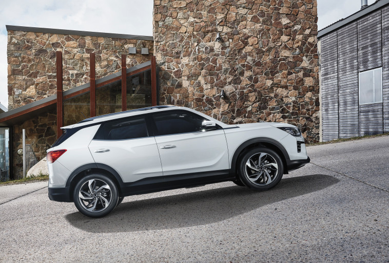 סאנגיונג קורנדו