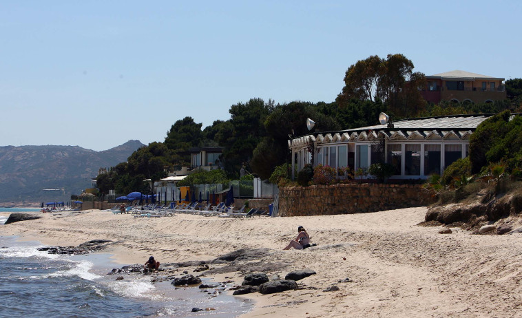 חוף ים בסרדיניה