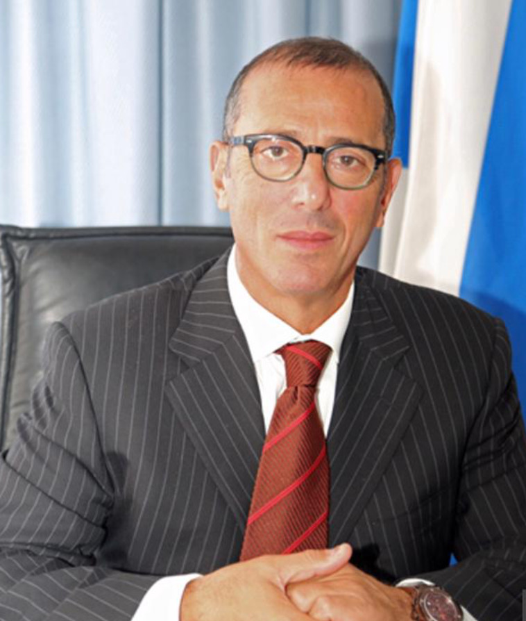 צבי חפץ - שגריר ישראל בסין