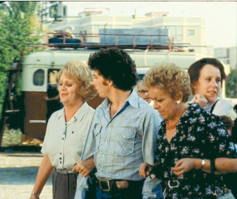 מתוך ''דודה קלרה''