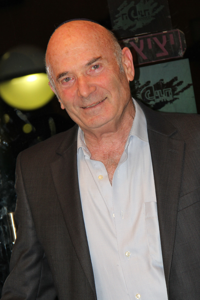 מיכה דורפצאון