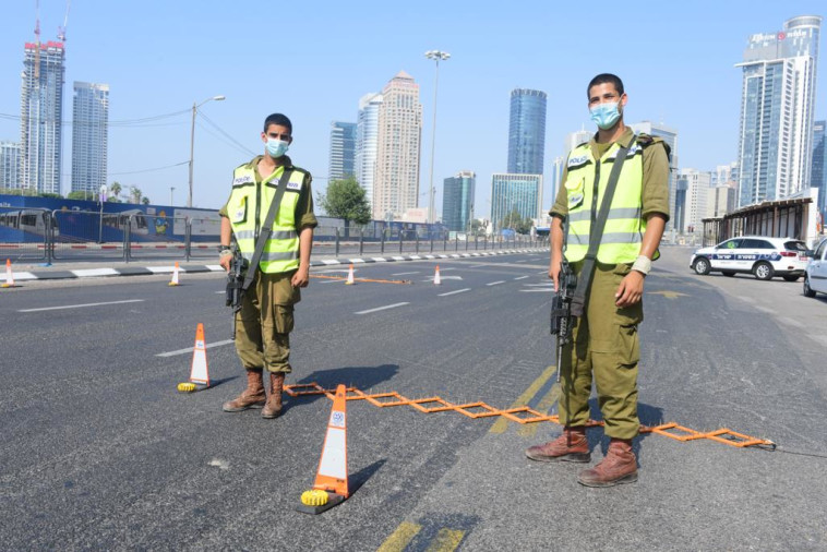 אכיפת הסגר בחגים