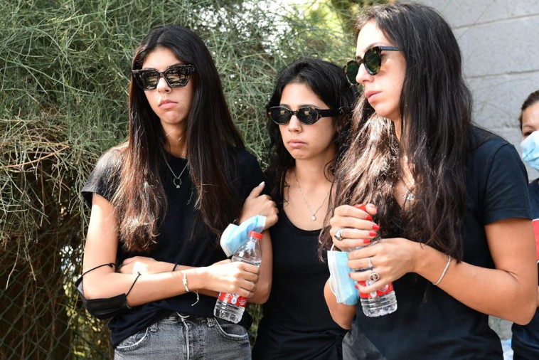 מירית הררי הובאה למנוחות בליווי המשפחה