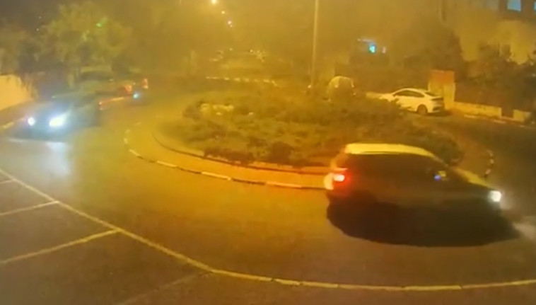 נערים נוסעים בכרמיאל ללא רישיונות נהיגה