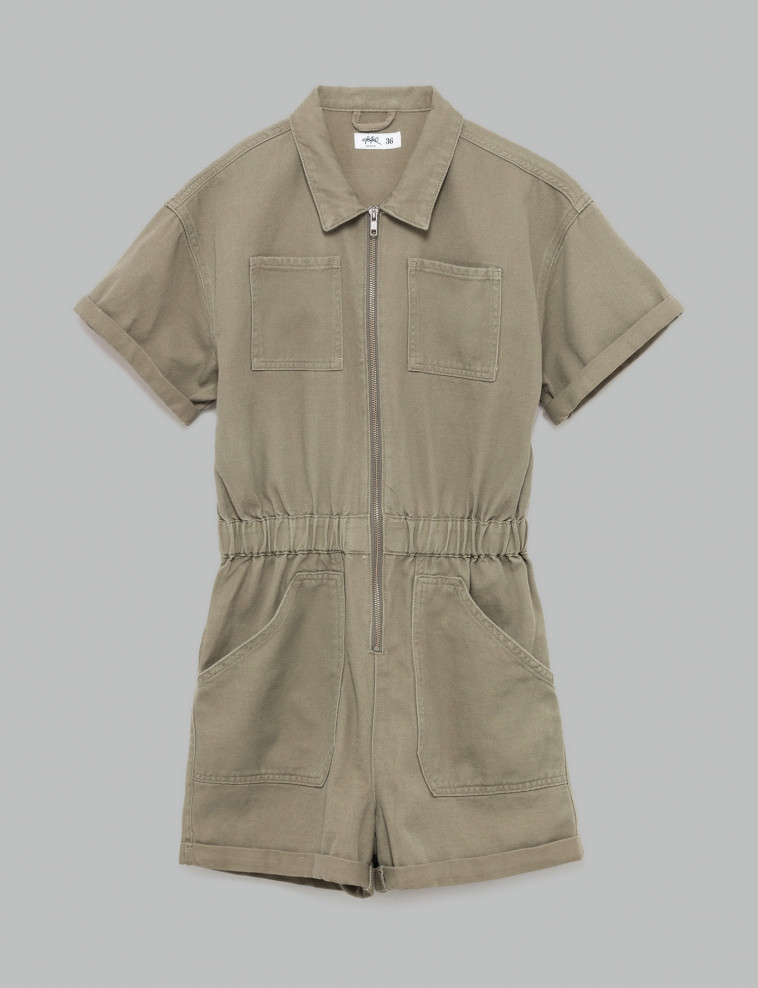 קסטרו 199 שקלים