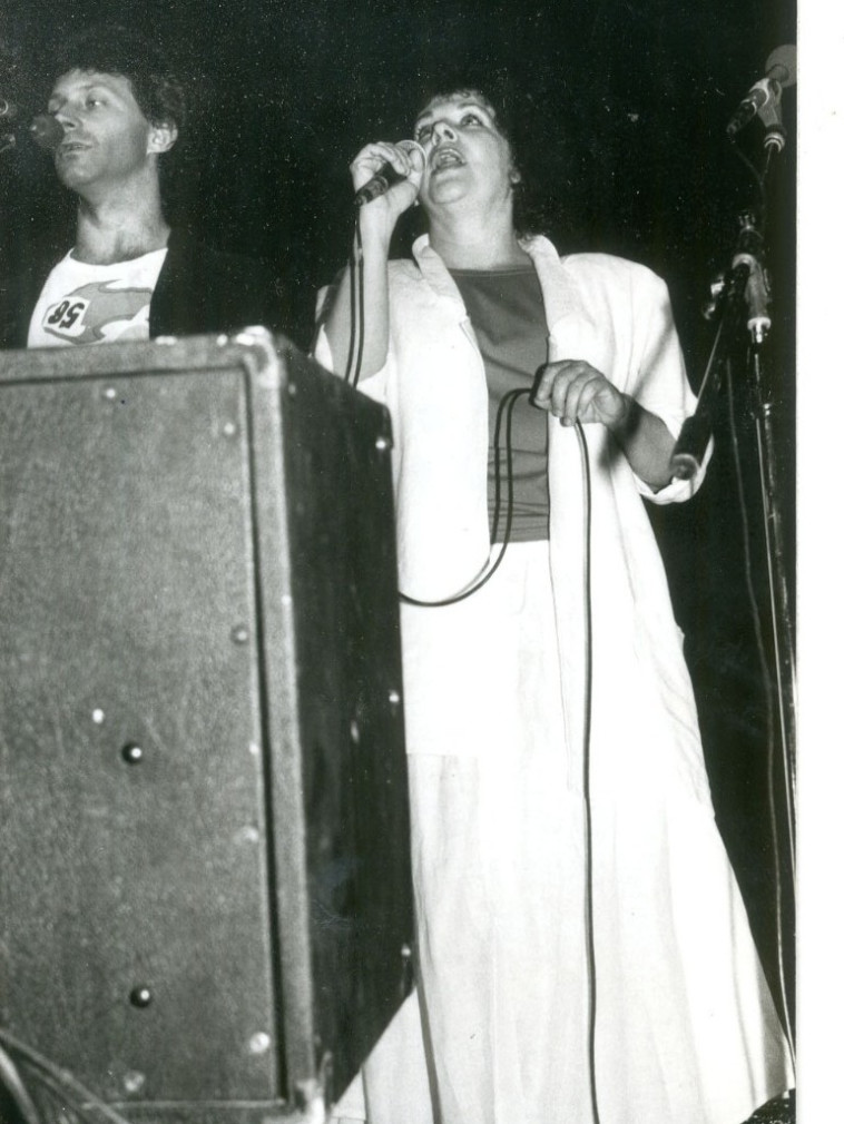 אורה זיטנר ומתי כספי, 1986