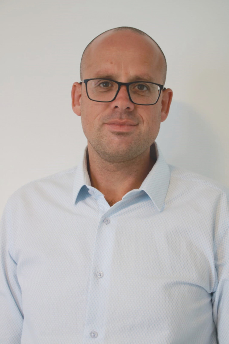 מאיר במזינו