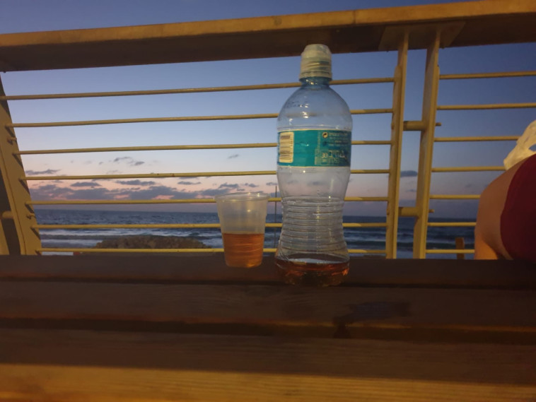 וויסקי על החוף