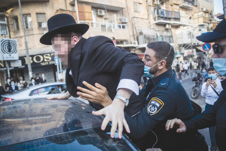 עימות בין המשטרה לחרדים במאה שערים
