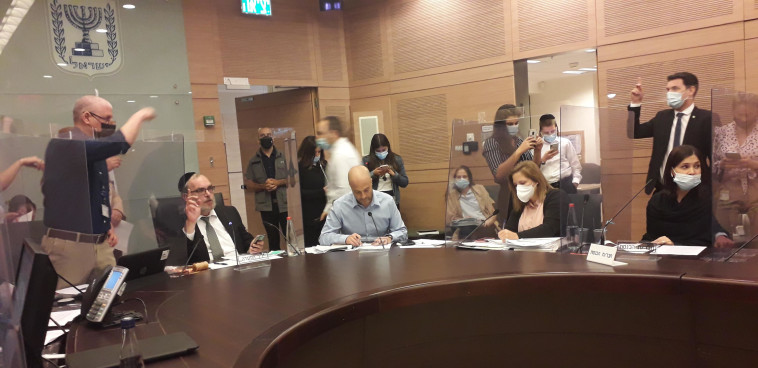 מתוך הדיון בקבינט הקורונה