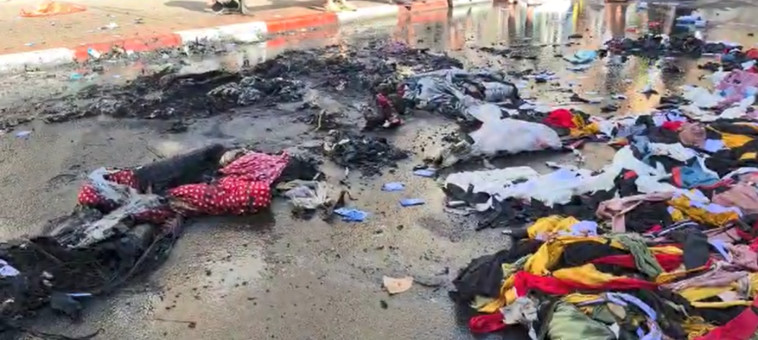 סחורה ששרפו מפגינים בעלי עסקים קטנים בתל אביב