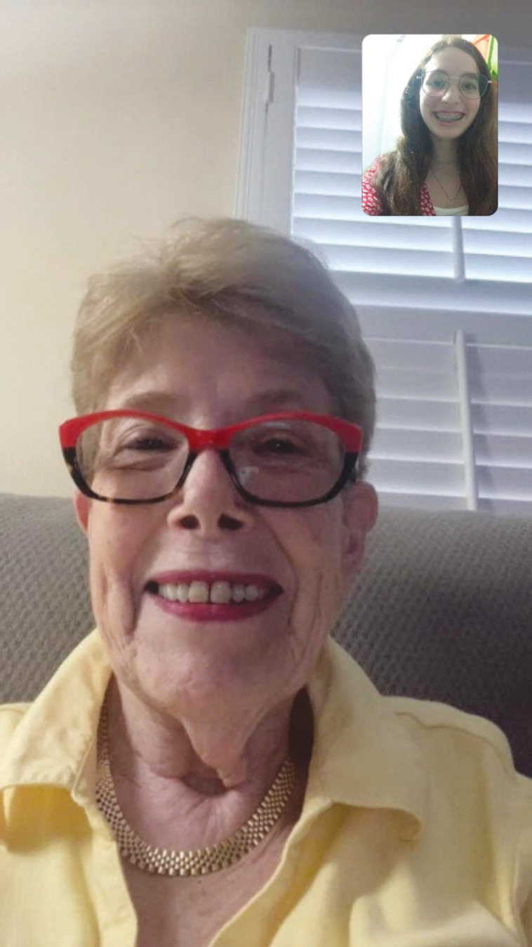 מרלין קראוט מפלורידה עם התלמידה טוהר בר