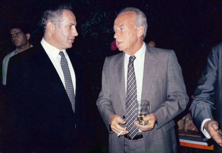 יצחק רבין ובנימין נתניהו
