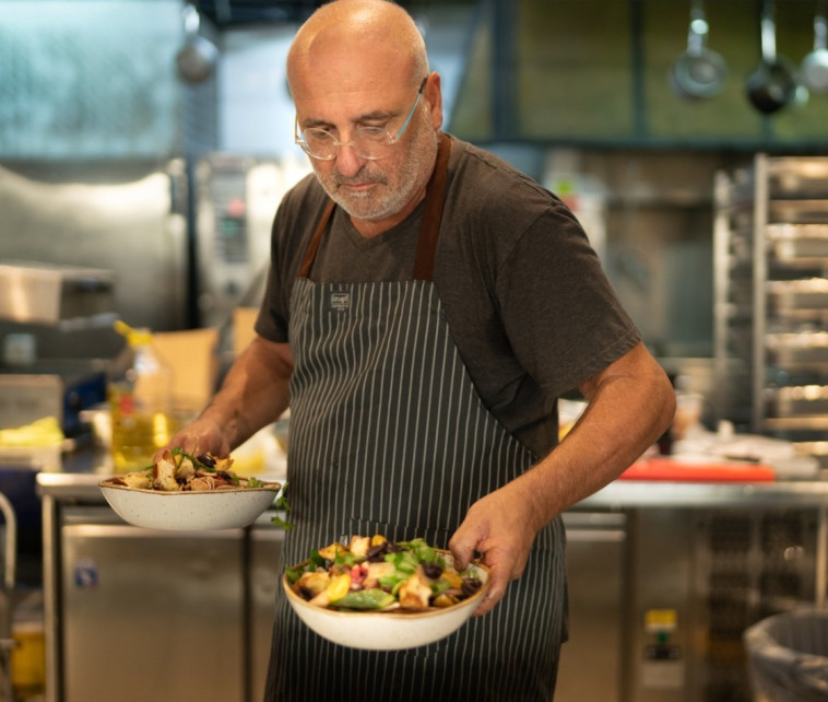 ארז קומורובסקי