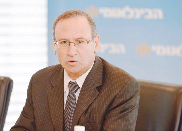 רוני חזקיהו