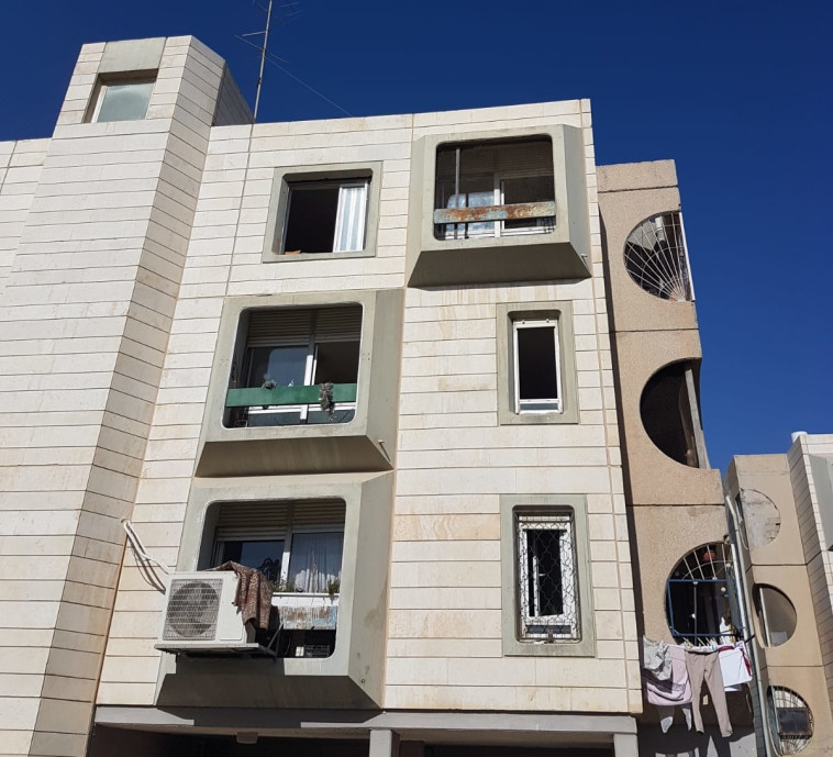 הבניין במצפה רמון