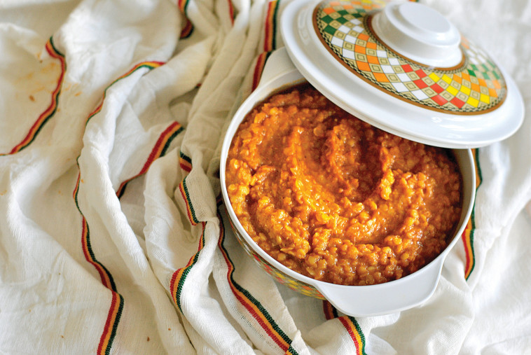 מסר וואט תבשיל עדשים כתומות