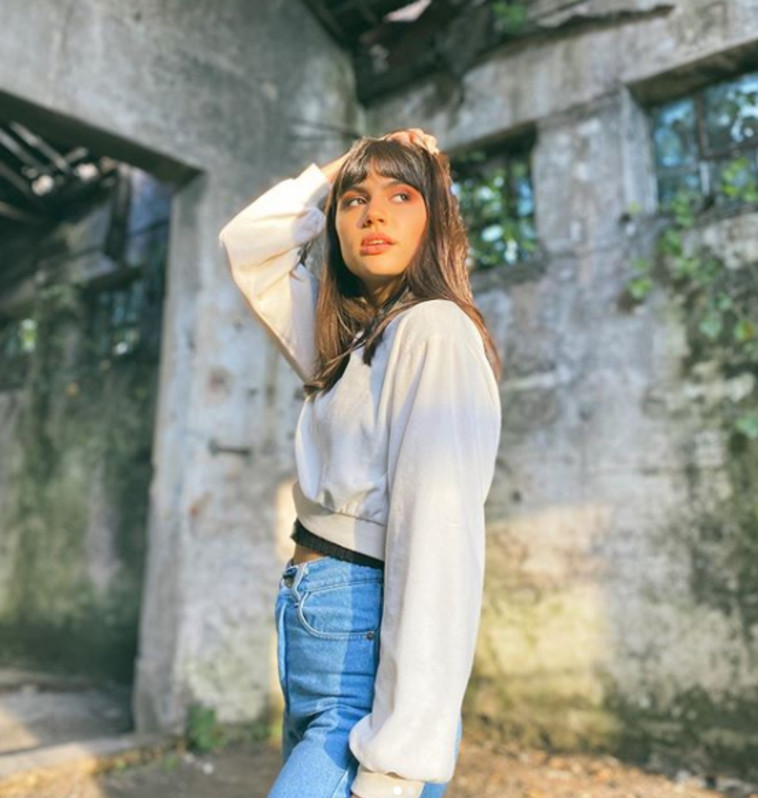 ג'ולייטה אנטון, הרקדנית החטופה