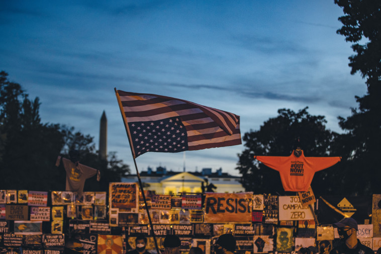 מחאה מול הבית הלבן