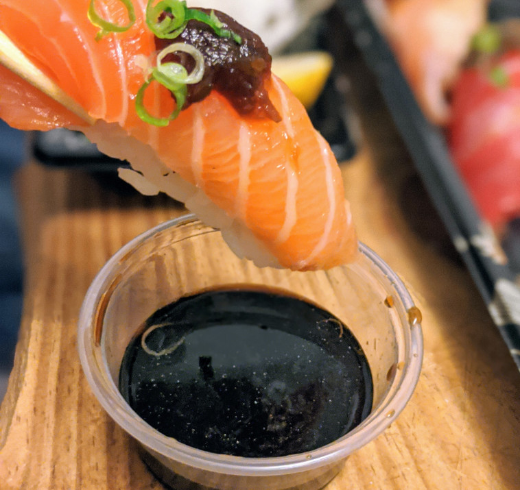 הסויה המעושנת של טוקיו קלאב