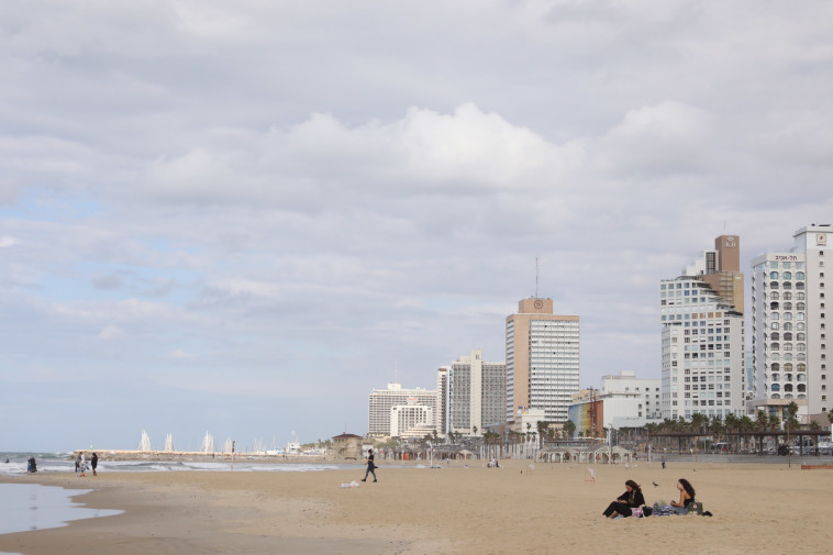 חוף הים בחורף