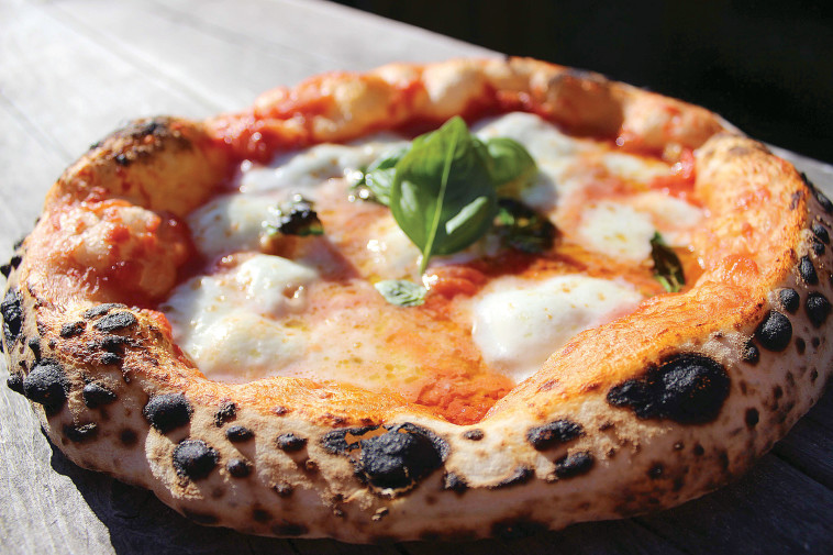 פיצה מרגריטה