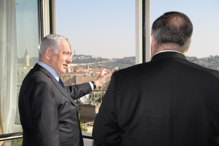 בנימין נתניהו, מייק פומפאו