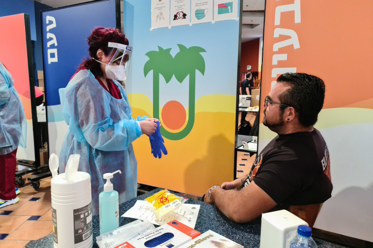 בדיקת קורונה ביטבתה בדרך לאילת 