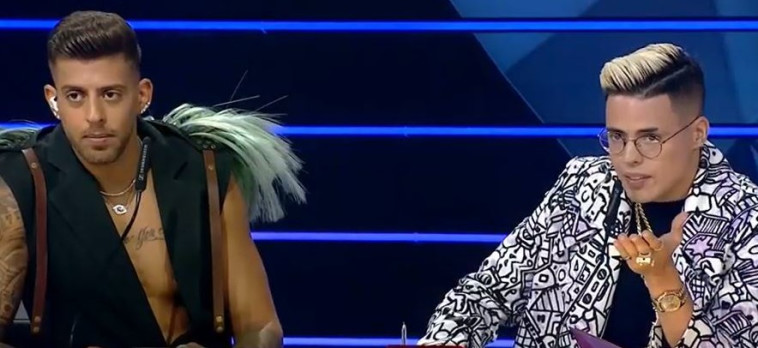 סטטיק ובן אל בזמר במסכה