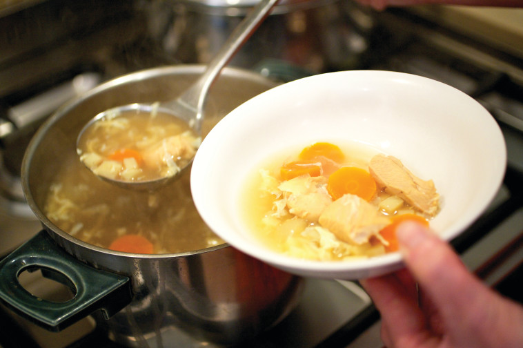 מרק עוף בניחוח נענע