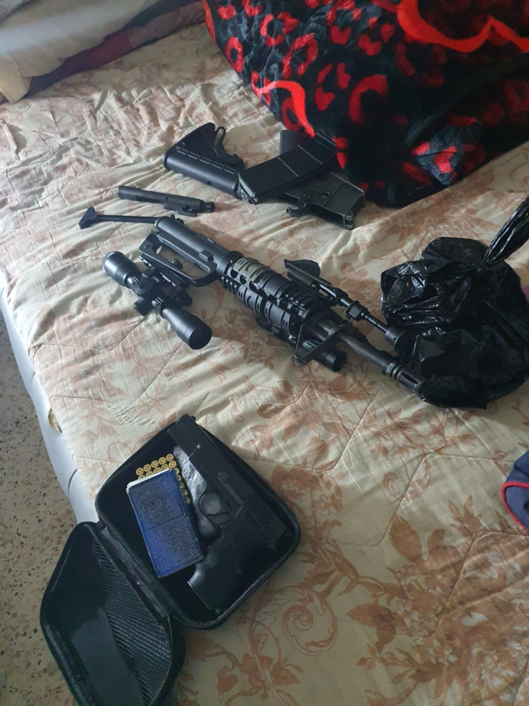 אמצעי הלחימה שנתפסו במזרח ירושלים