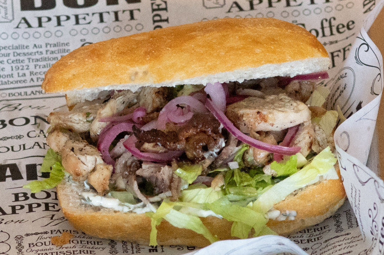 כריך בשרים - B12 קרליבך ת''א 