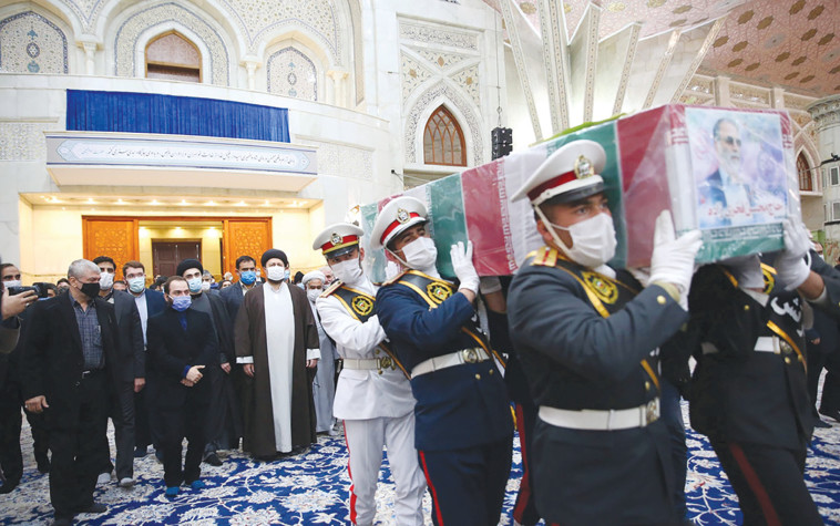 הלוויית מדען הגרעין של איראן