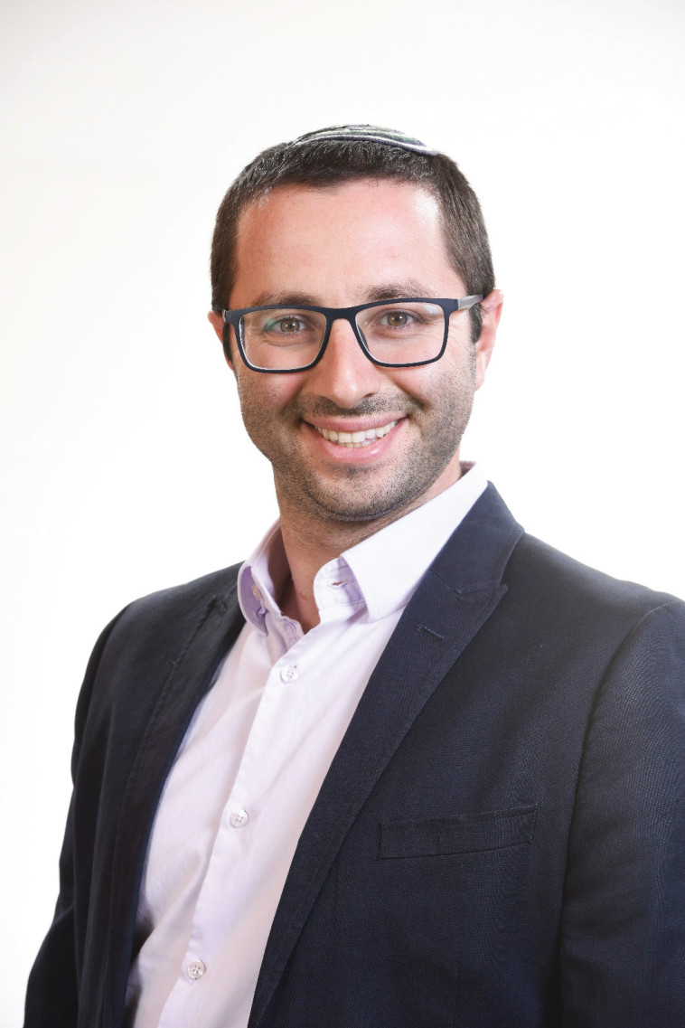 יונתן דובוב